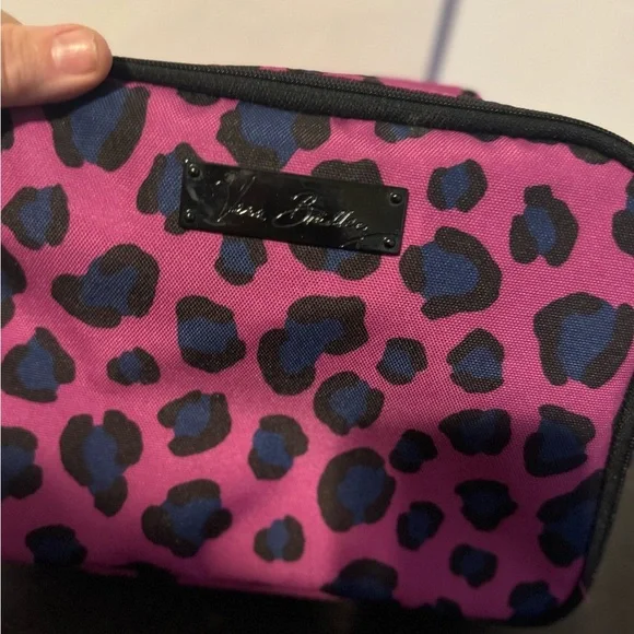 Vera Bradley Leopard Print Make Up Bag - Picture 2 of 4